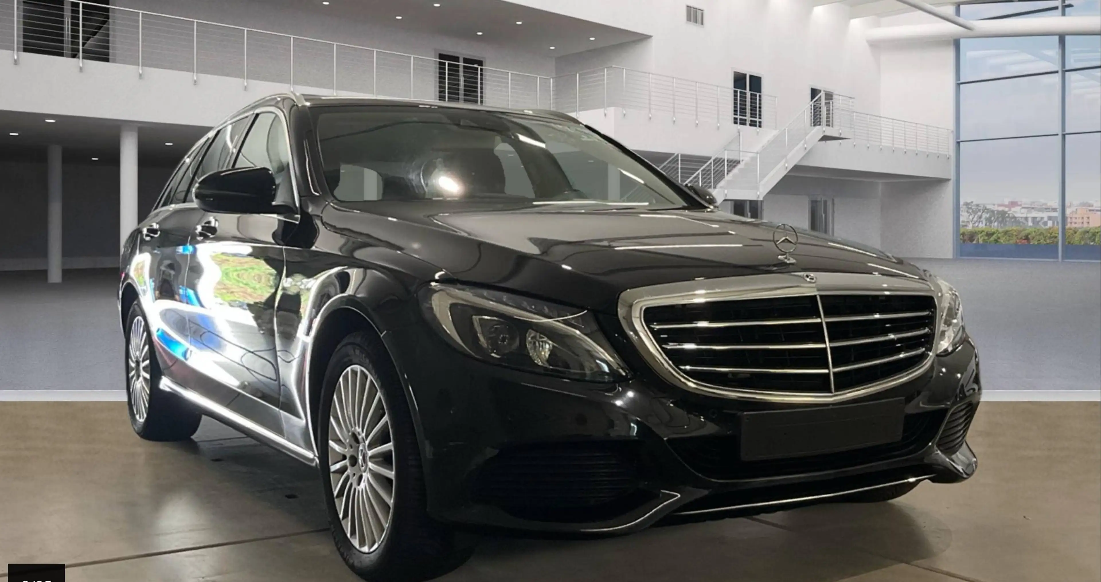 Mercedes-Benz C 220 C 220d Exclusive LED/AMBIENTE/TOTWINKEL/E-KLAPPE/SHZ/NAVI/TEMPOMAT/ALARMANLAGE — photo 2
