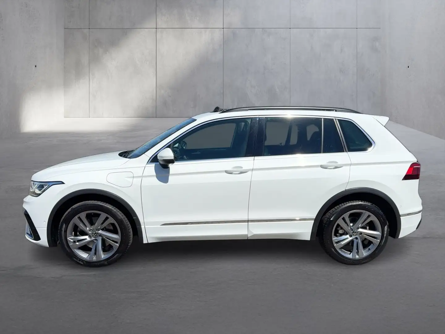 Volkswagen Tiguan R-Line eHybrid DSG Weiß - 2