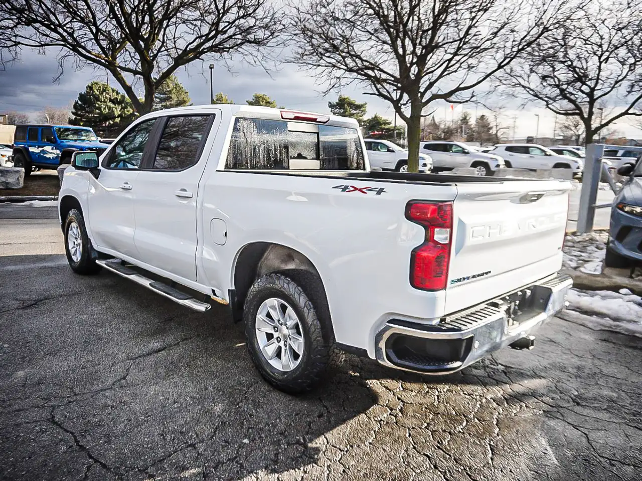 Chevrolet Silverado 1500 снимка Chevrolet Silverado 1500