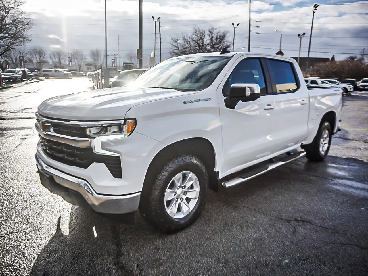 Chevrolet Silverado 1500 снимка Chevrolet Silverado 1500