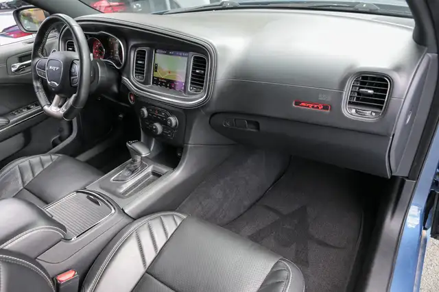 Dodge Charger view 11