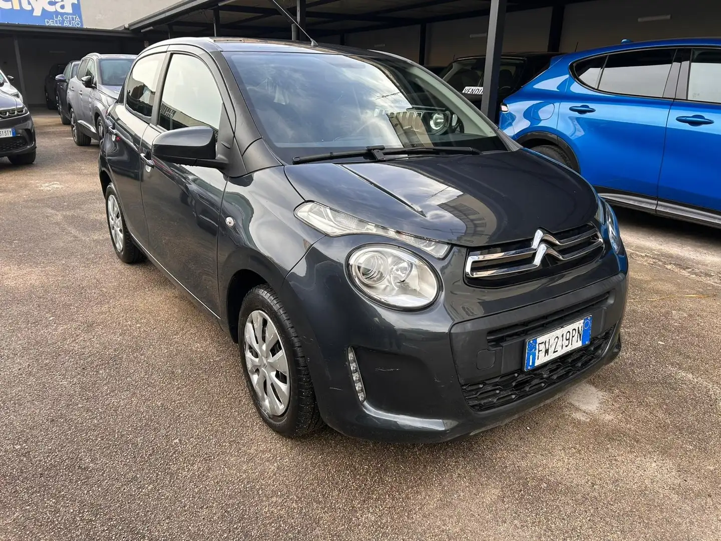 Citroen C1 C1 5p 1.0 vti Feel 72cv Gris - 2