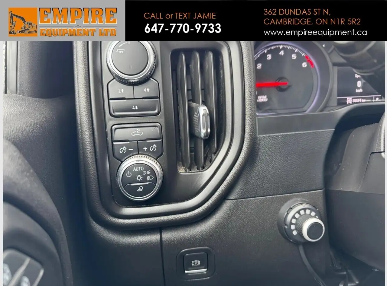 GMC Sierra 2500HD снимка GMC Sierra 2500HD
