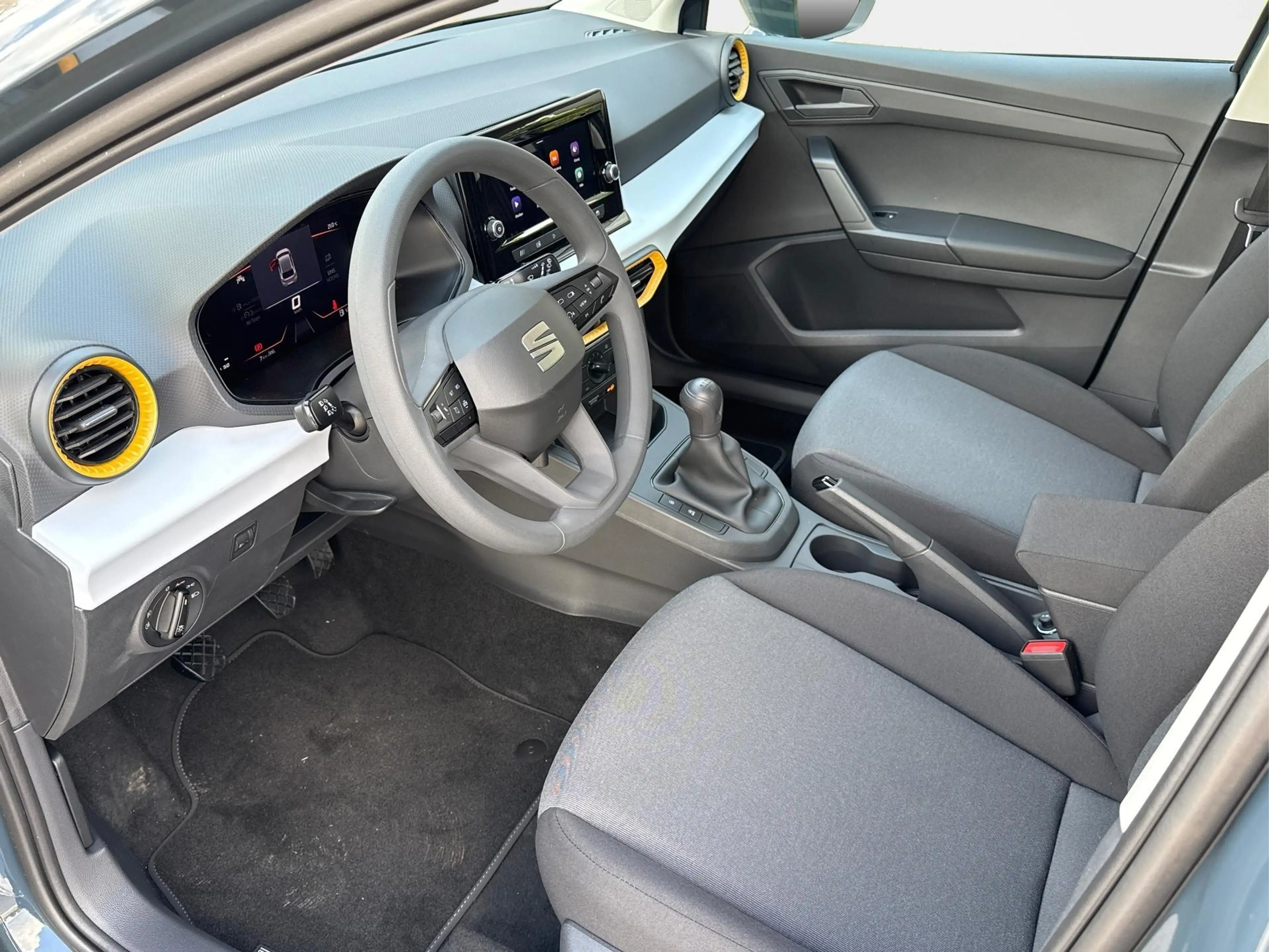 SEAT Ibiza Reference FULL LINK+SHZ+KLIMA+PDC+LED+15" ALU+T... — photo 10