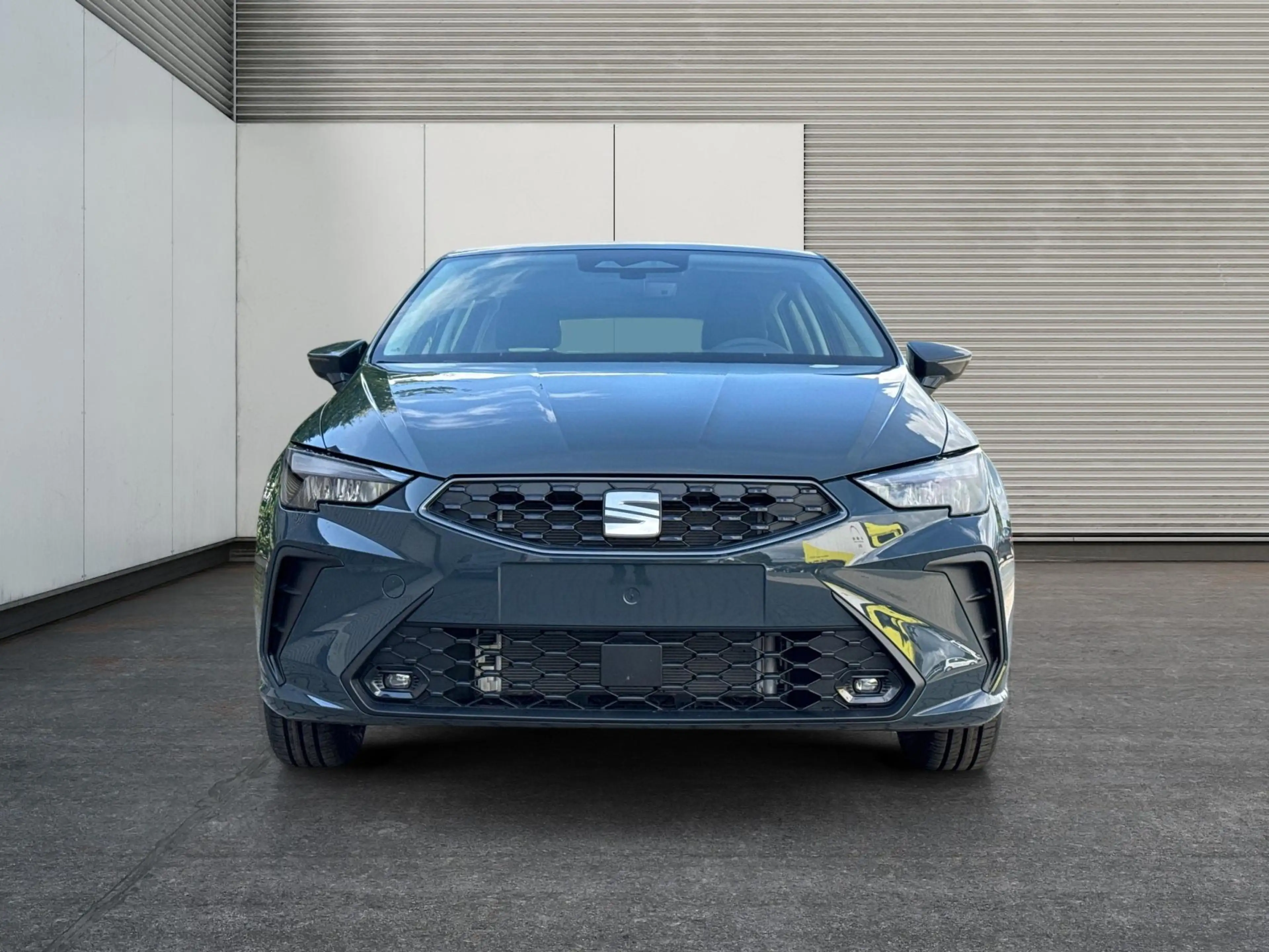 SEAT Ibiza Reference FULL LINK+SHZ+KLIMA+PDC+LED+15" ALU+T... — photo 6