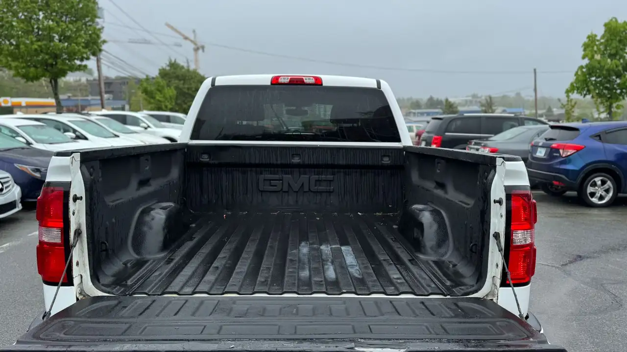 GMC Sierra 1500 снимка GMC Sierra 1500