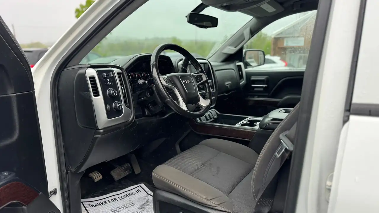 GMC Sierra 1500 снимка GMC Sierra 1500