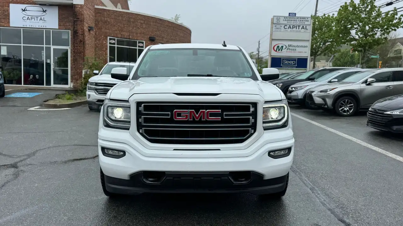 GMC Sierra 1500 снимка GMC Sierra 1500