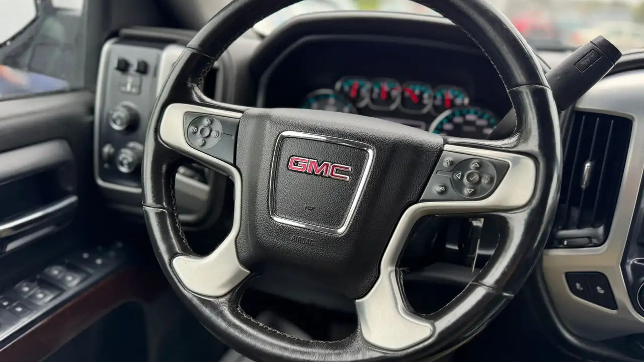 GMC Sierra 1500 снимка GMC Sierra 1500