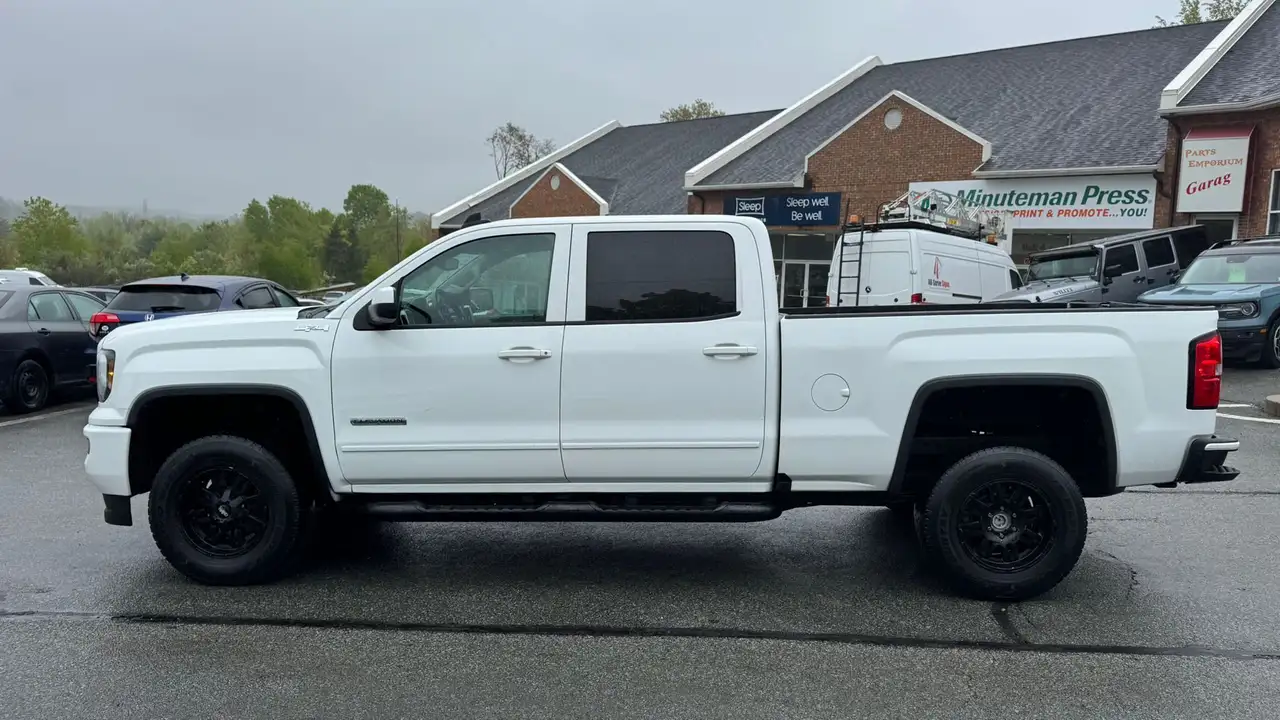 GMC Sierra 1500 снимка GMC Sierra 1500