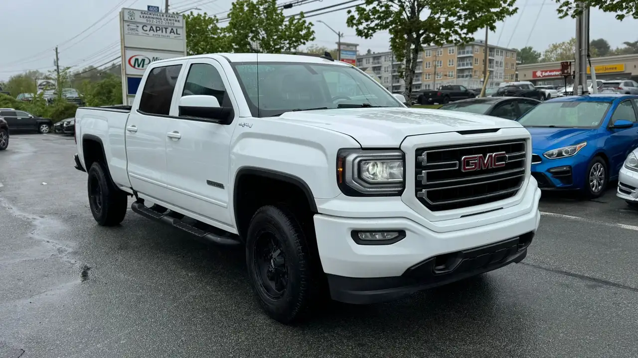 GMC Sierra 1500 снимка GMC Sierra 1500