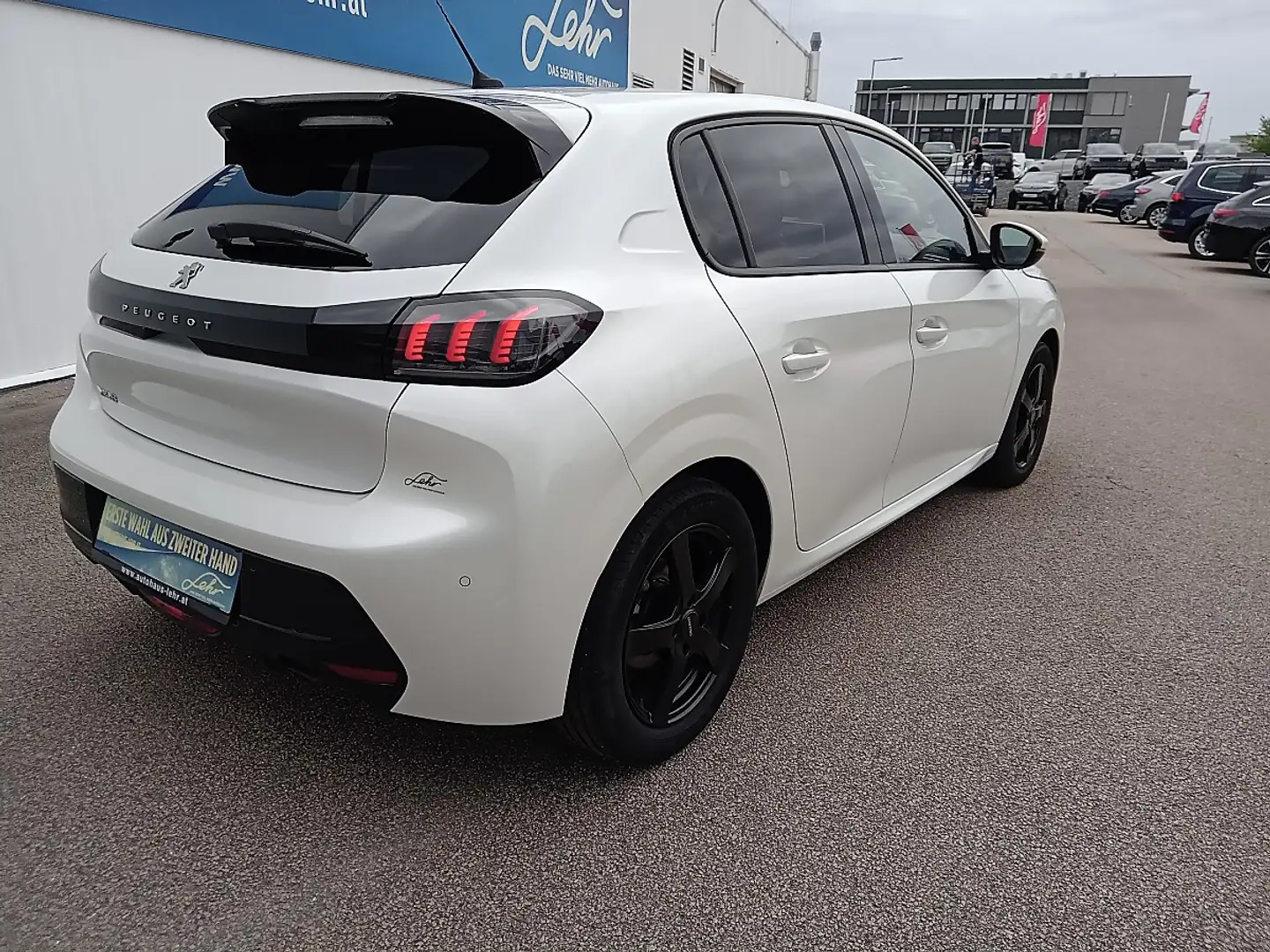 Peugeot 208 Allure Pack PureTech 100 S&S EAT8 Aut. Weiß - 2