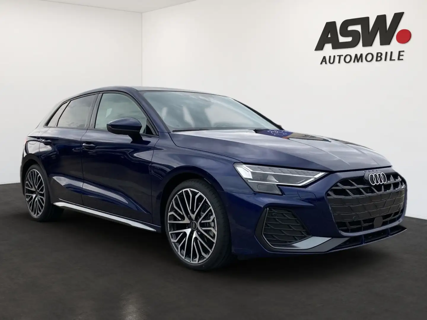 Audi A3 S line 35 TFSI 110(150 ) kW(PS) S t Blau - 2