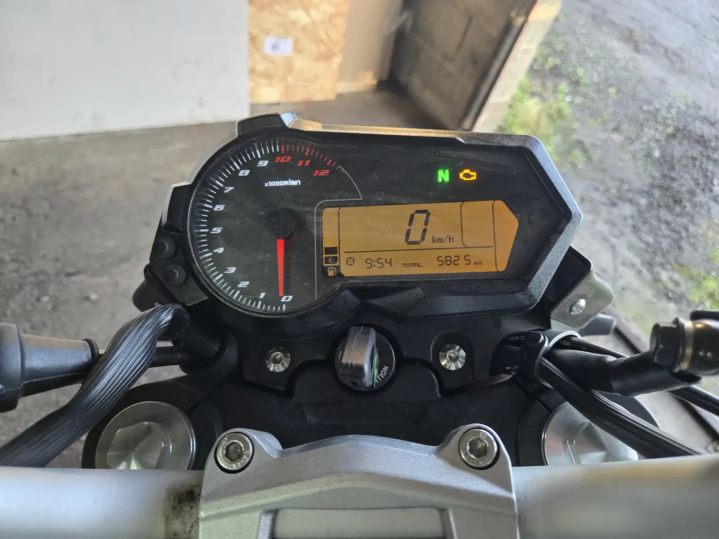 Benelli Tornado Negro - 1