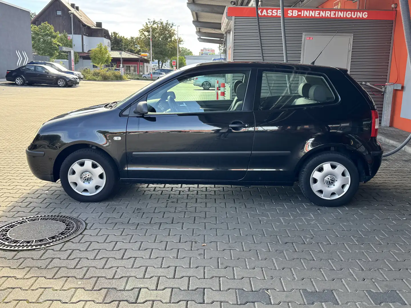 Volkswagen Polo Polo IV  3-Türer 1.2 Comfortline*TÜV NEU* Schwarz - 2