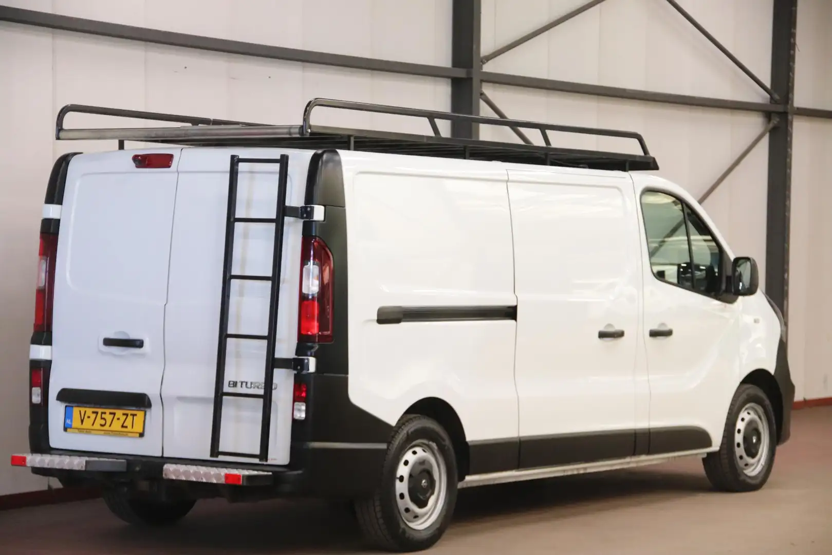 Opel Vivaro 1.6 CDTI 125PK L2H1 IMPERIAAL TREKHAAK Wit - 2