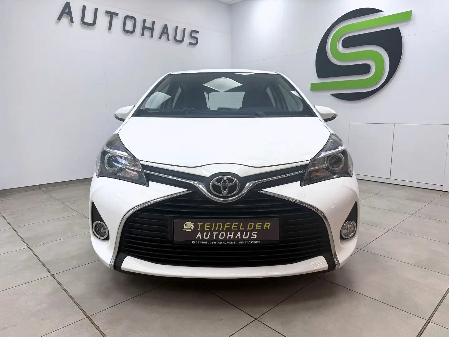 Toyota Yaris 1.3 Comfort / RKAM / LM - FELGEN Weiß - 2