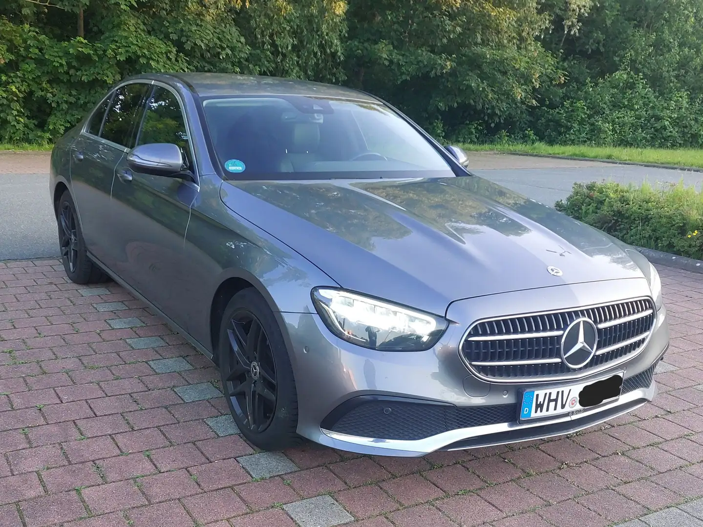 Mercedes-Benz E 200 E 200 9G-TRONIC Avantgarde Grau - 2