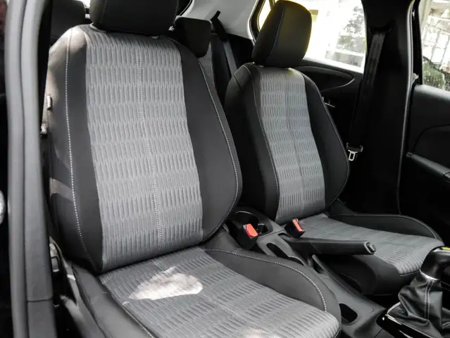 Opel Corsa view 6
