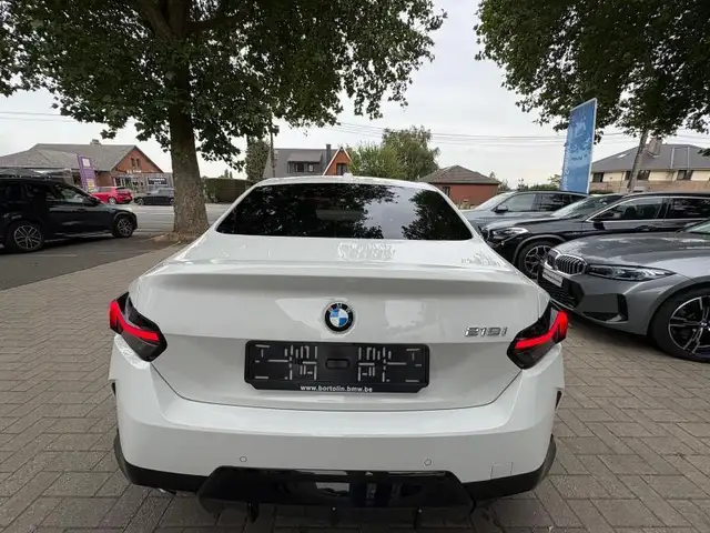 BMW M view 8