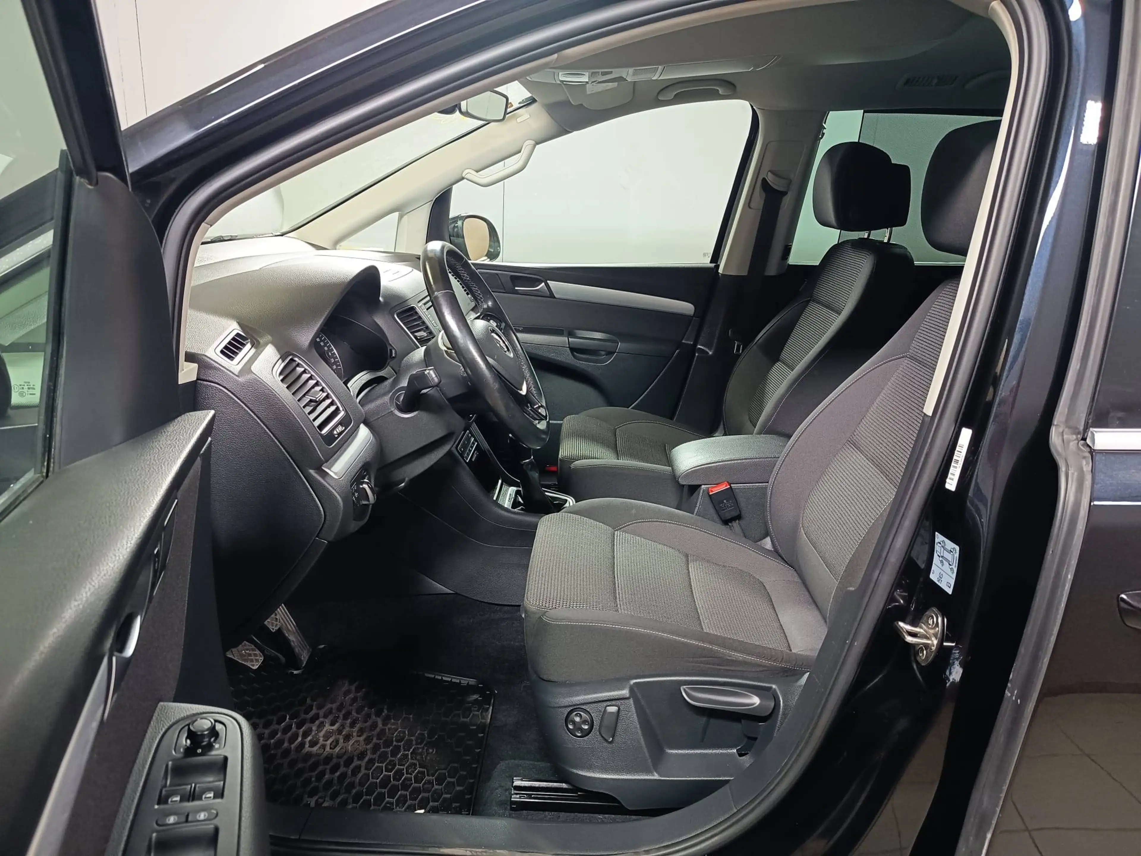 Volkswagen Sharan Comfortline BMT/Start-Stopp 4Motion — photo 7