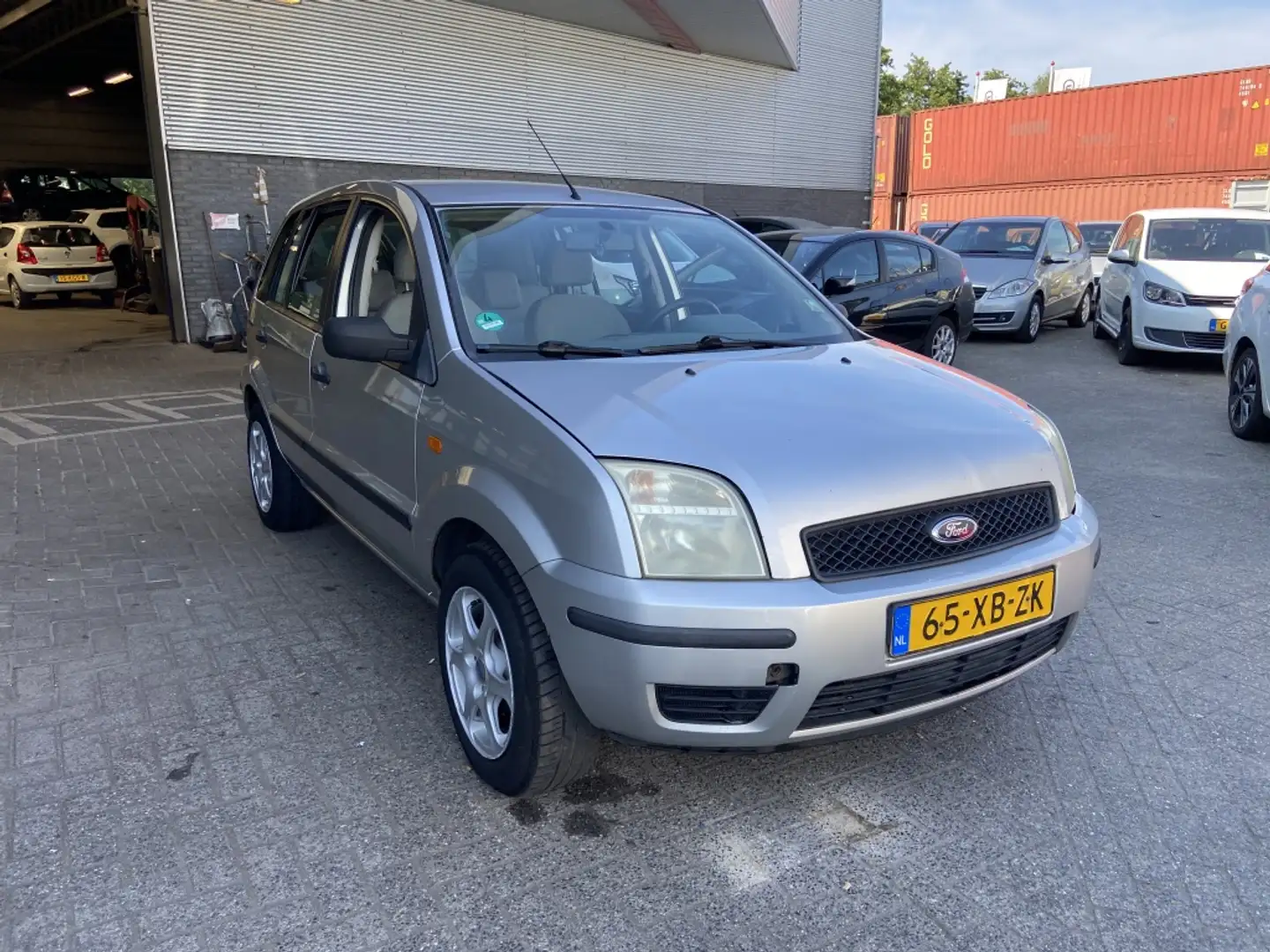 Ford Fusion 1.4 TDCi Trend Grijs - 2
