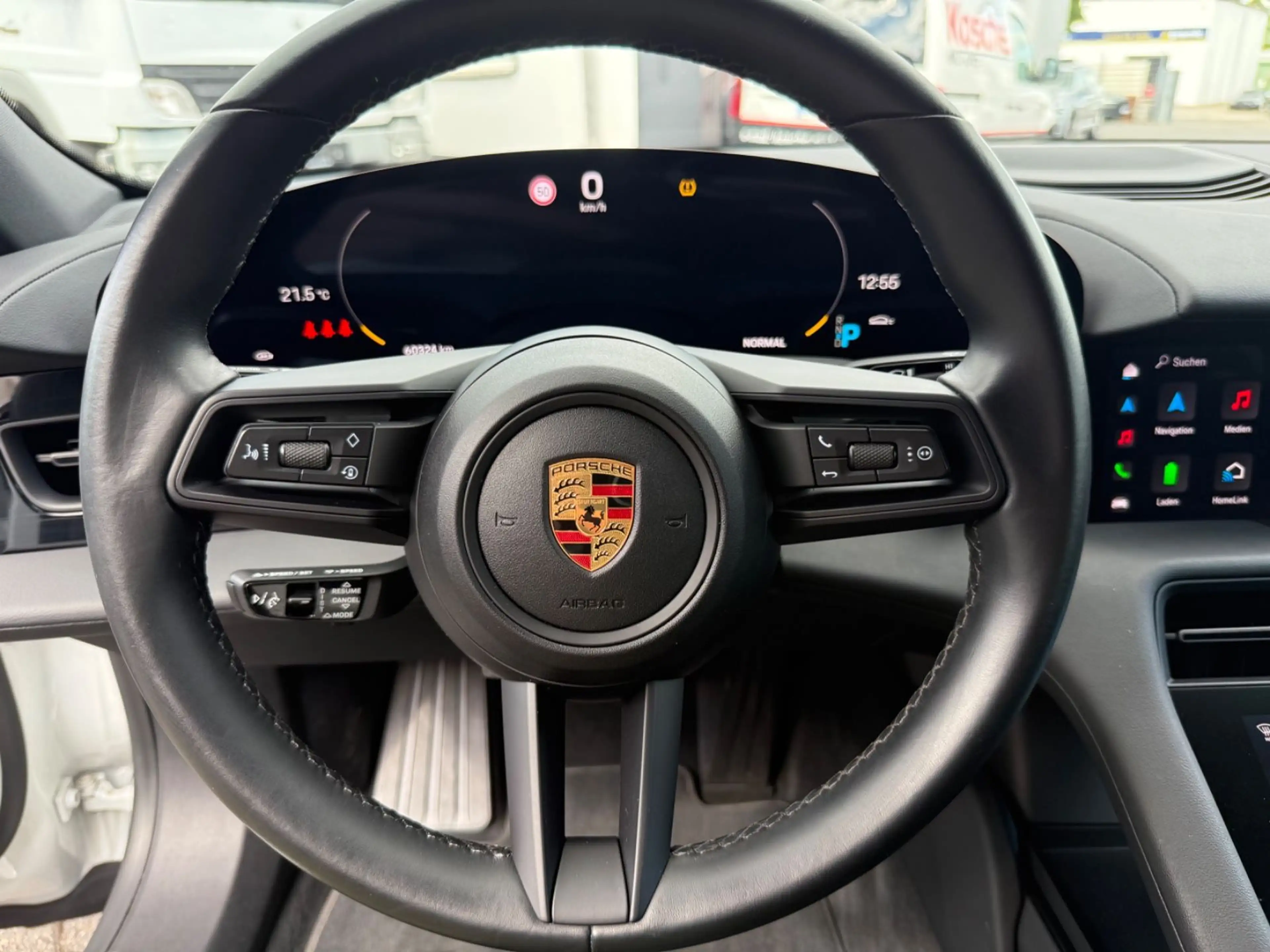 Porsche Taycan 4S Plus 1. Hand Bose — photo 11