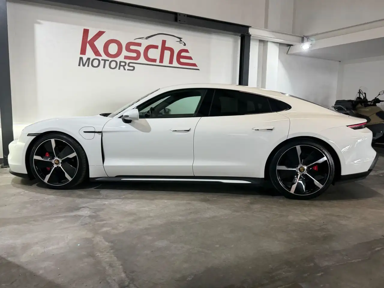 Porsche Taycan 4S Plus 1. Hand Bose, миниатюра 5