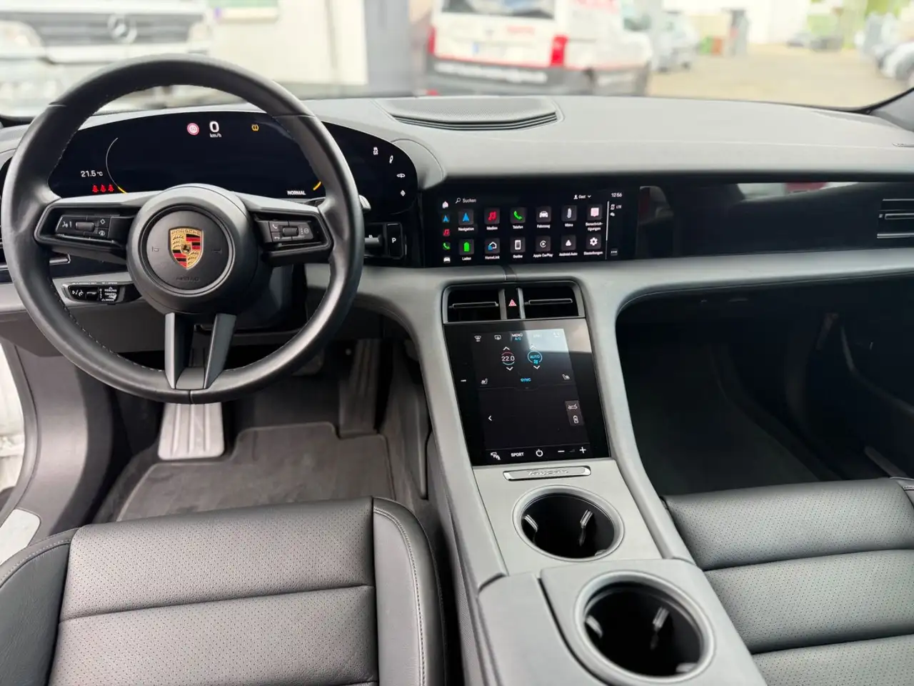 Porsche Taycan 4S Plus 1. Hand Bose, миниатюра 10