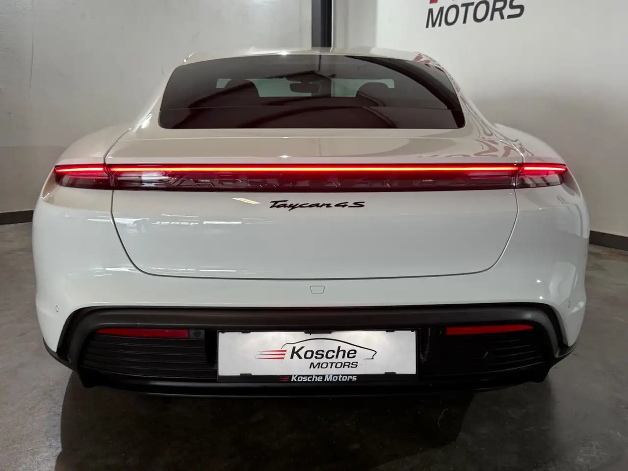 Porsche Taycan 4S Plus 1. Hand Bose, миниатюра 7