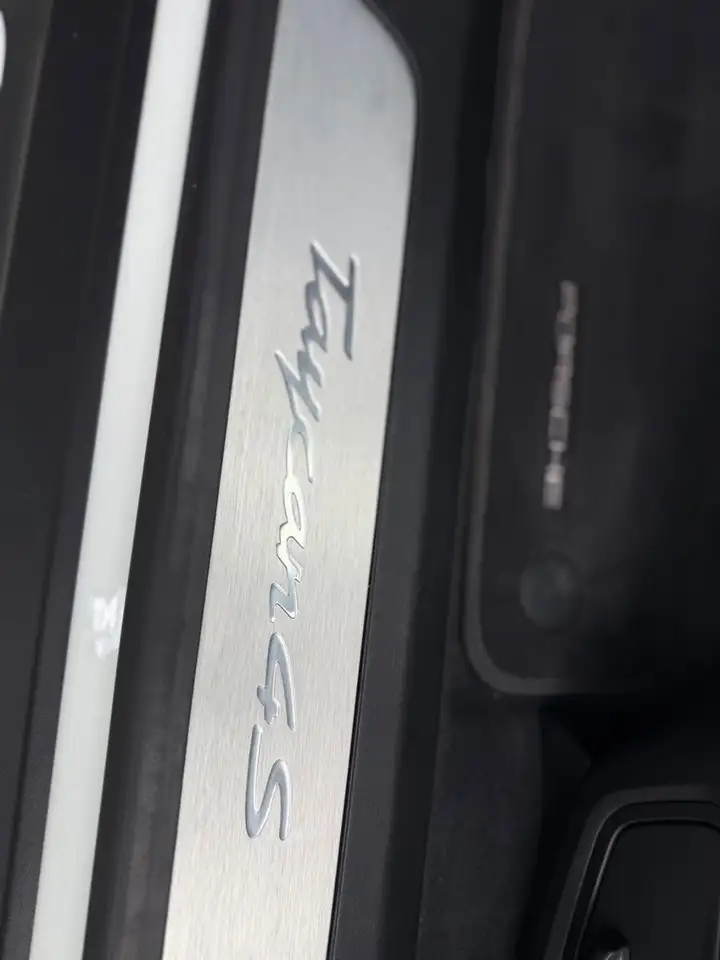 Porsche Taycan 4S Plus 1. Hand Bose, миниатюра 21