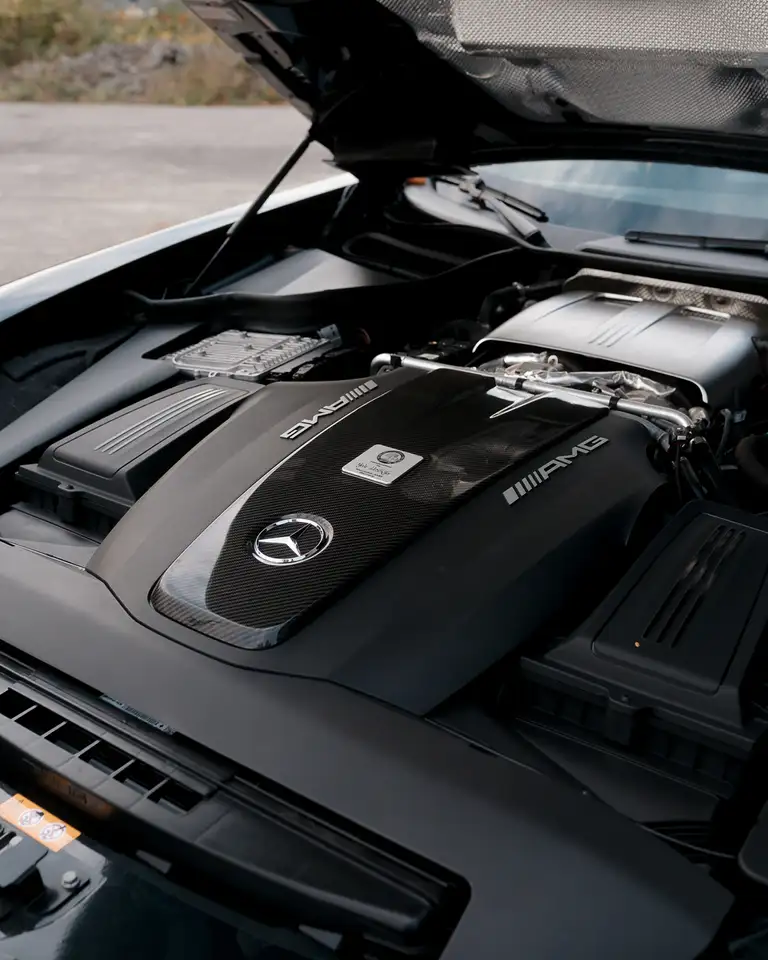 Mercedes-Benz AMG GT снимка Mercedes-Benz AMG GT