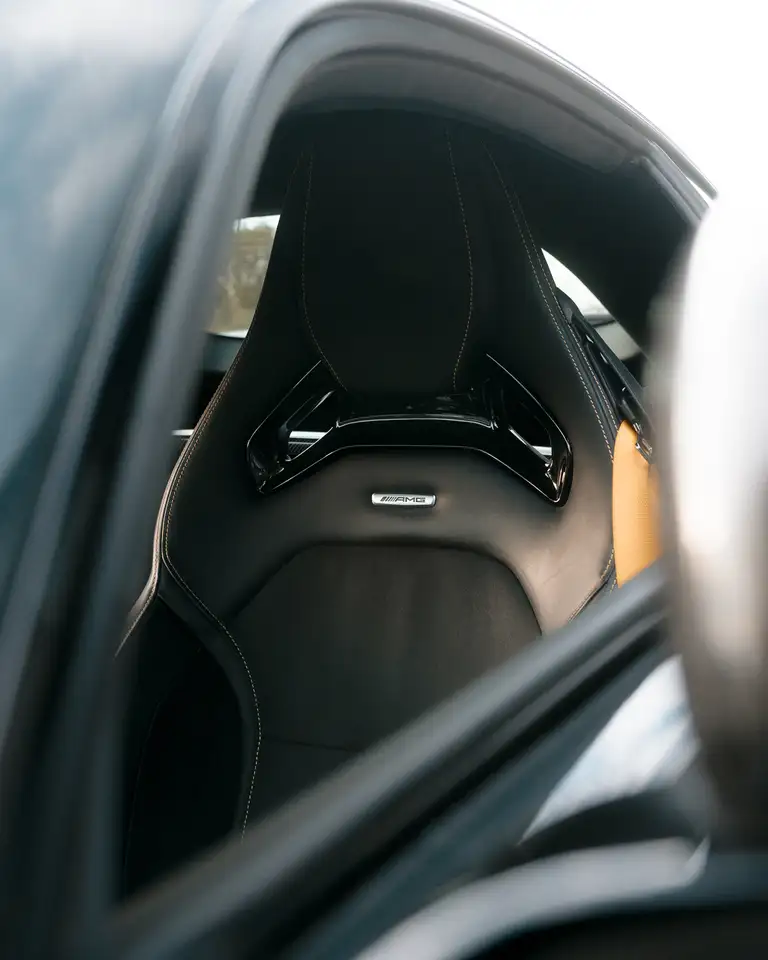 Mercedes-Benz AMG GT снимка Mercedes-Benz AMG GT