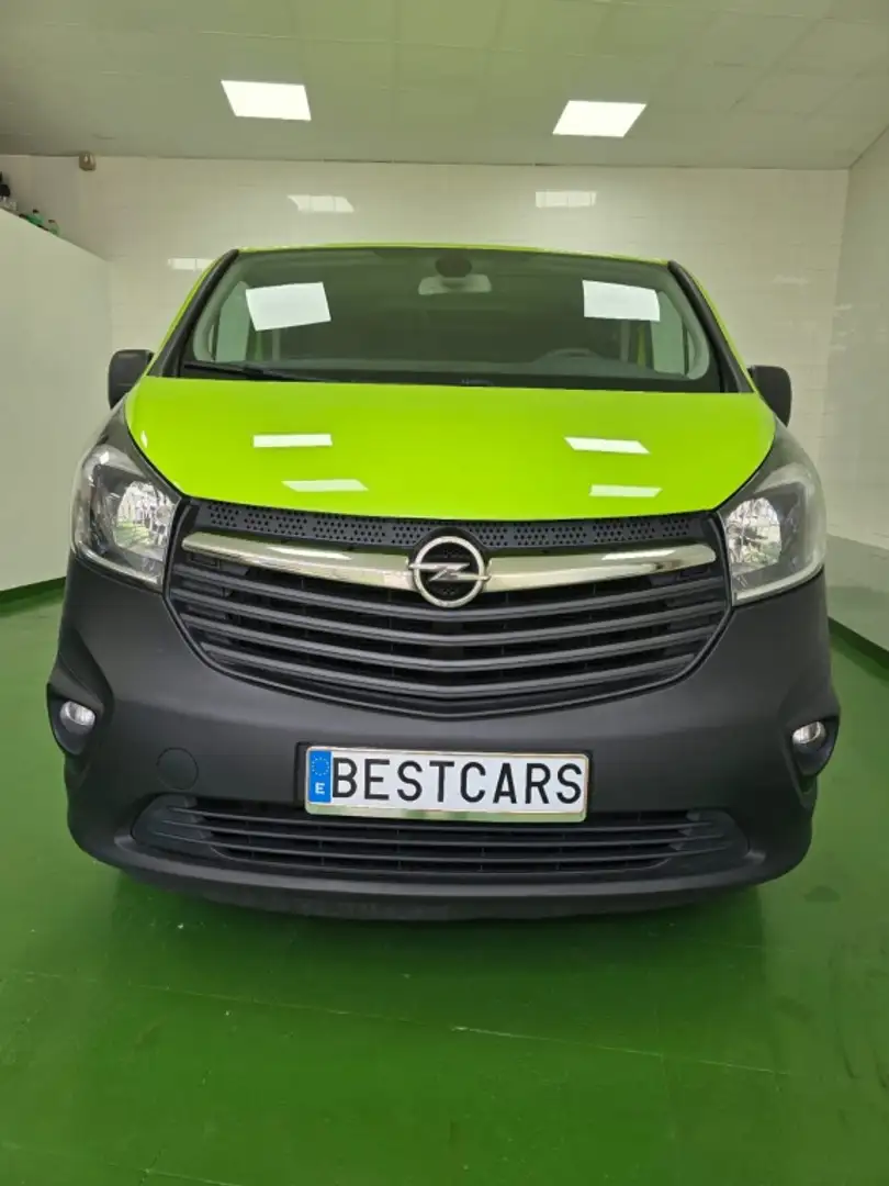 Opel Vivaro Combi 9 1.6CDTi Biturbo S/S 27 L1 125 Verde - 1