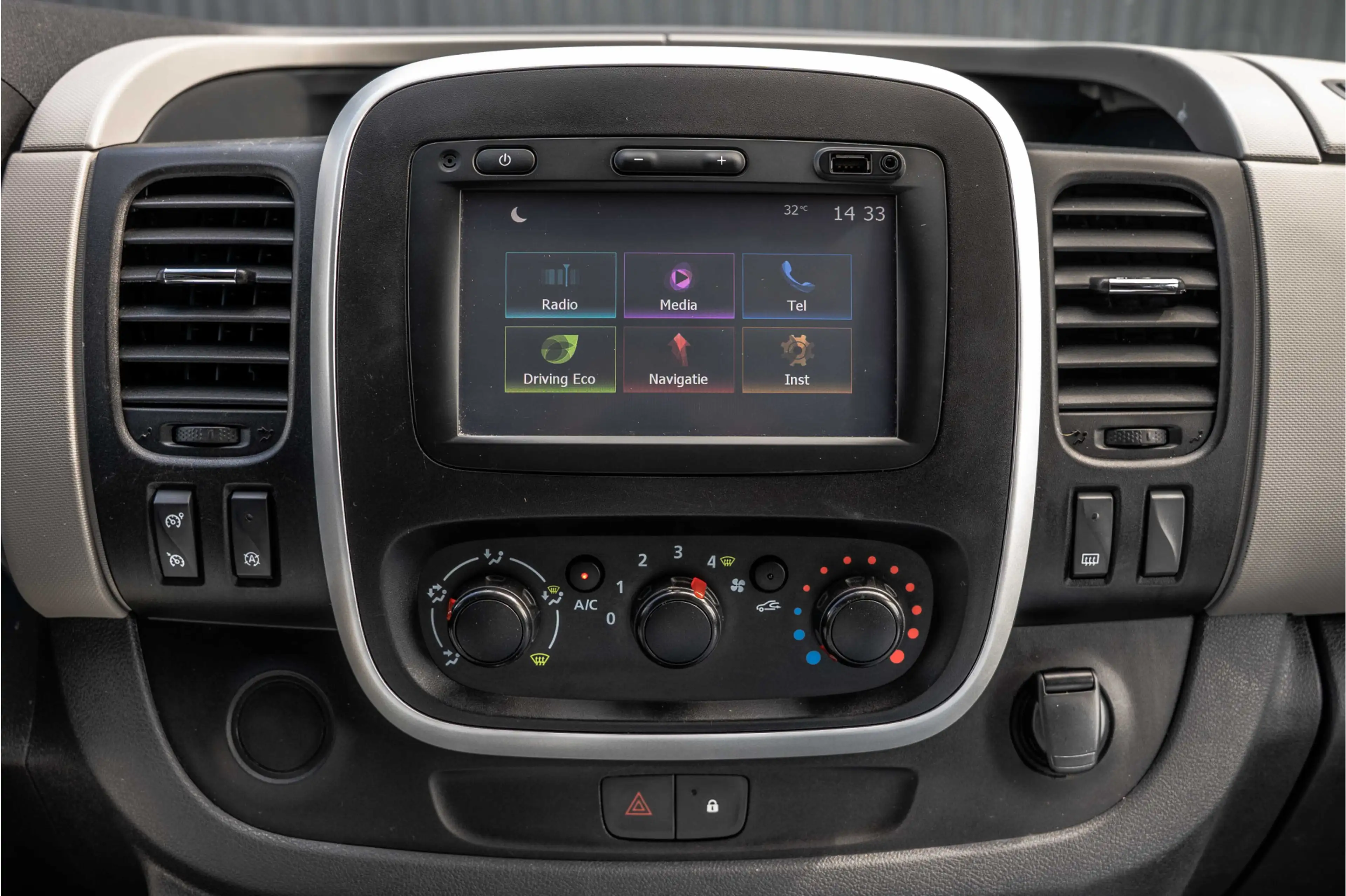 Nissan NV300 1.6 dci 125PK L2H1 | DC 6-Zits | Camera | Cruise | — photo 21