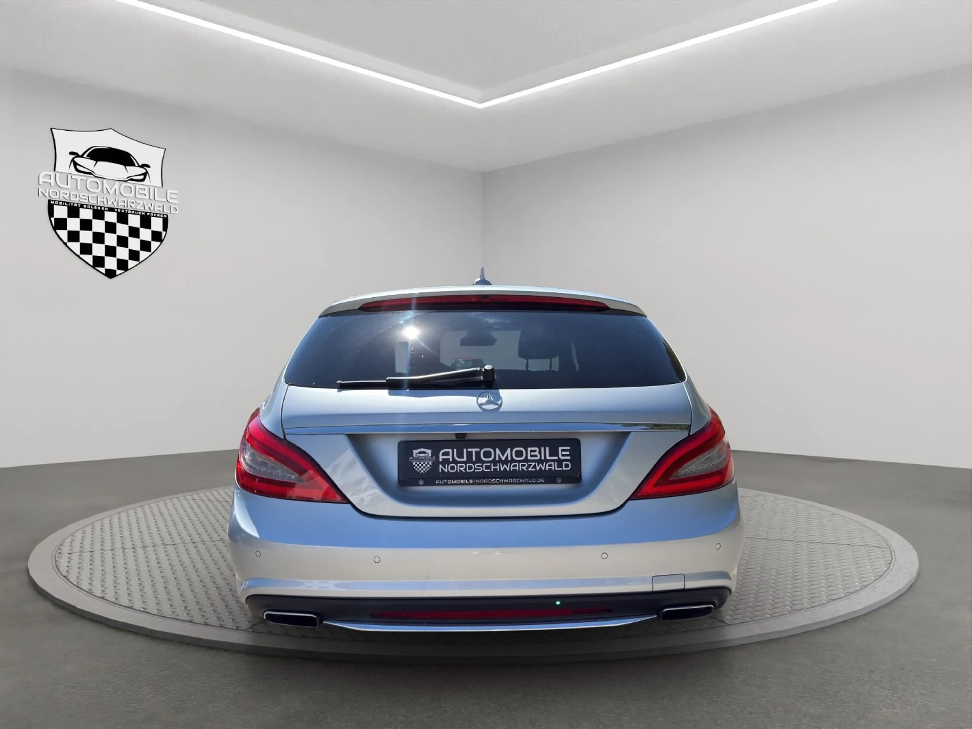 Mercedes-Benz CLS 350 Shooting Brake BE AMG| SDACH 8FACH SHZ — photo 8