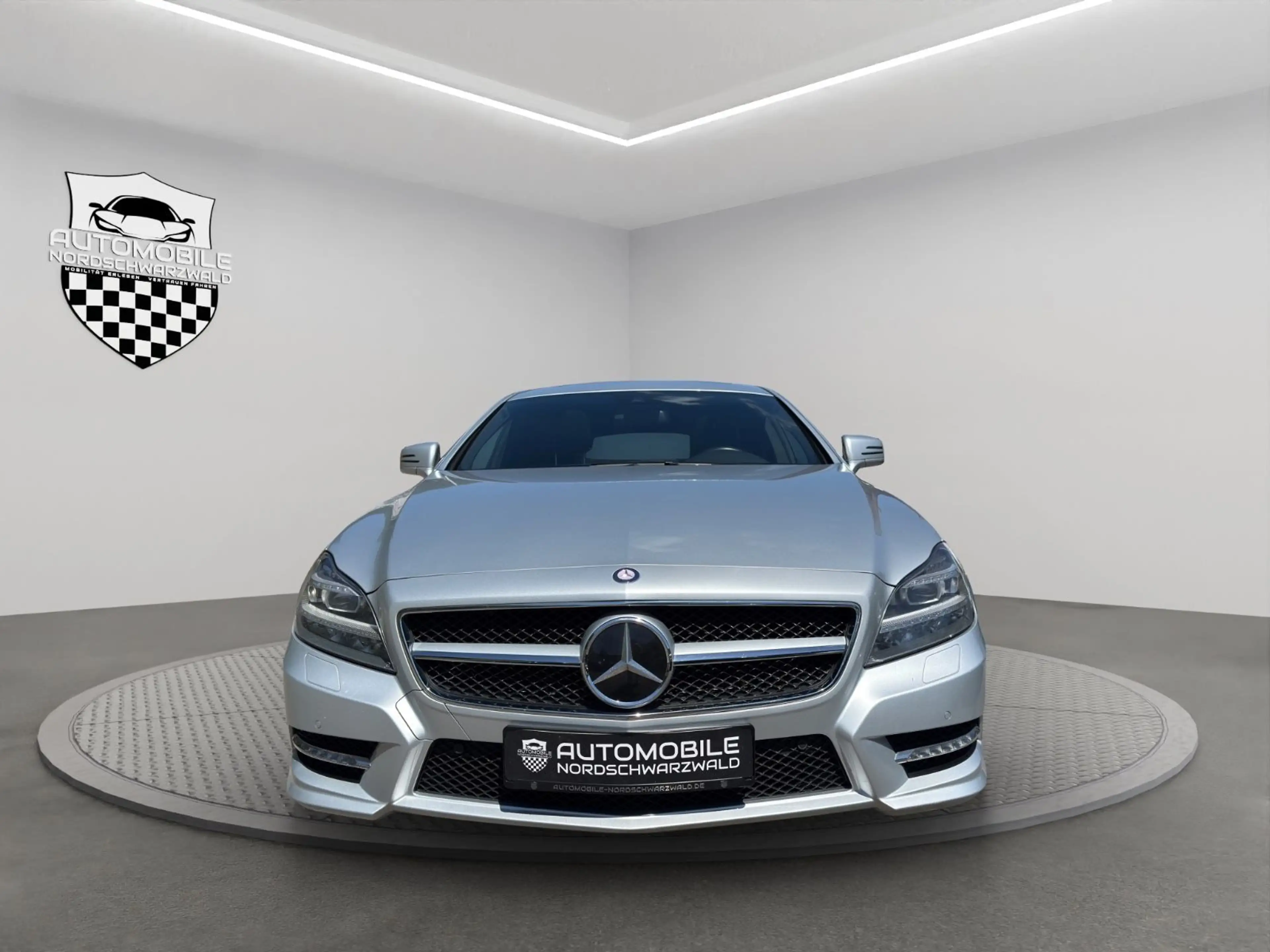Mercedes-Benz CLS 350 Shooting Brake BE AMG| SDACH 8FACH SHZ — photo 2
