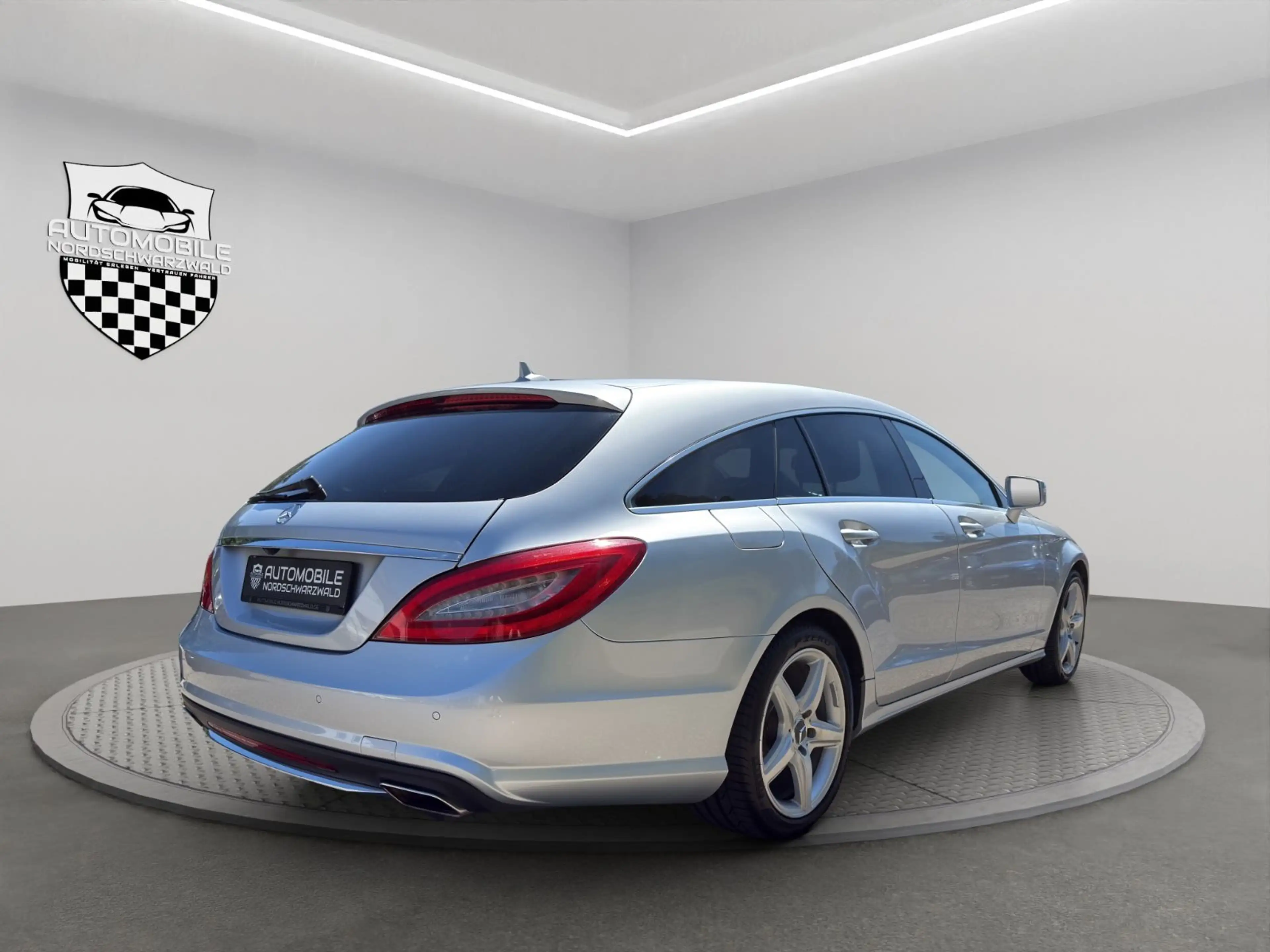 Mercedes-Benz CLS 350 Shooting Brake BE AMG| SDACH 8FACH SHZ — photo 7