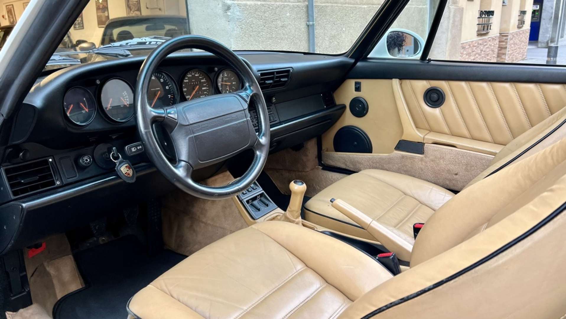 Porsche 964 Carrera 4 Cabriolet -  - Joinsteer - #5
