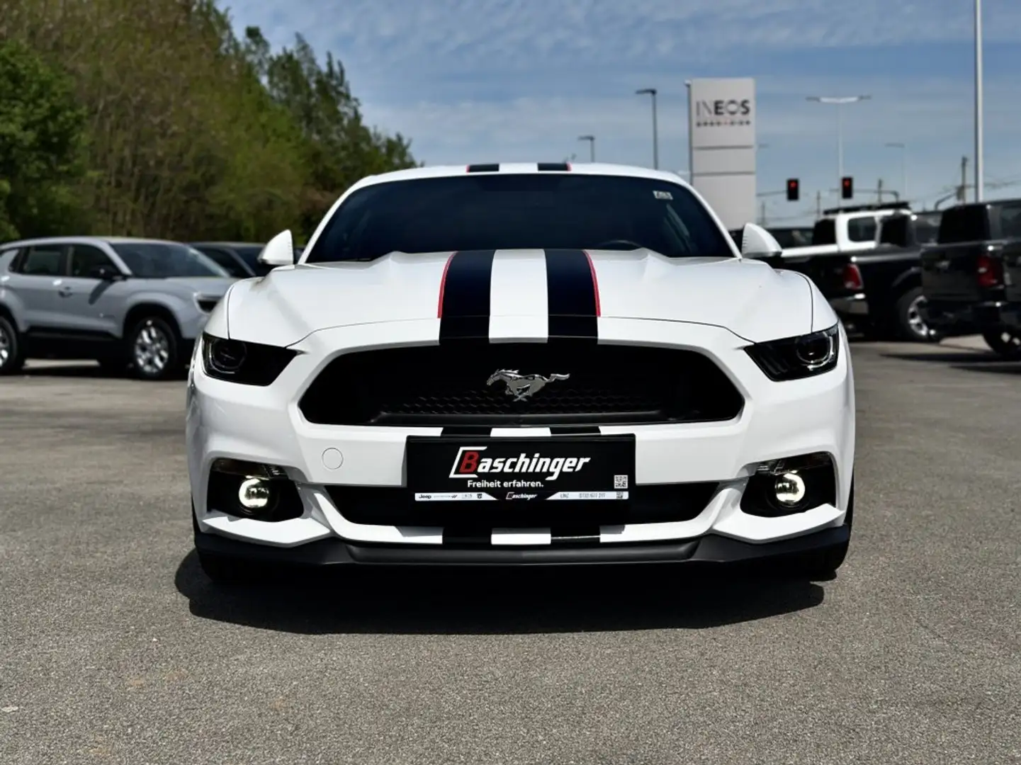 Ford Mustang GT V8 Weiß - 2