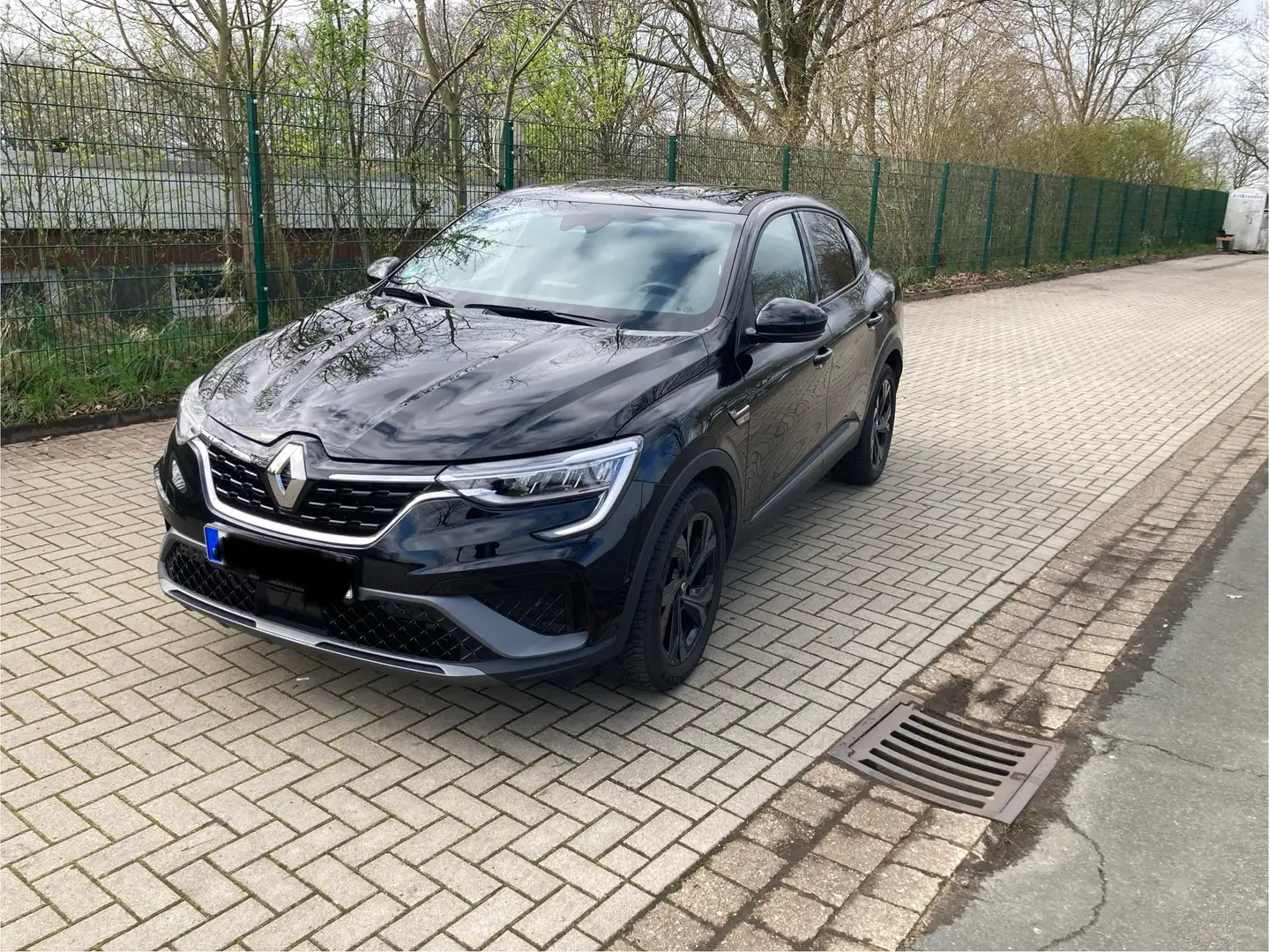 Renault Arkana R.S. Line Schwarz - 1