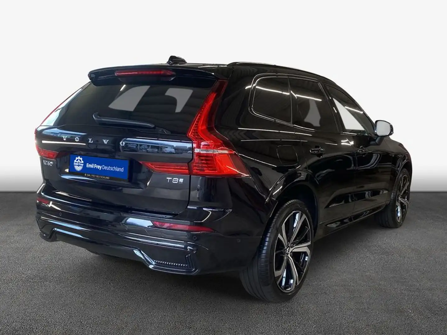 Volvo XC60 XC60 T8 AWD Plug-in Hybrid Ultra Dark Pano 335kW Noir - 2