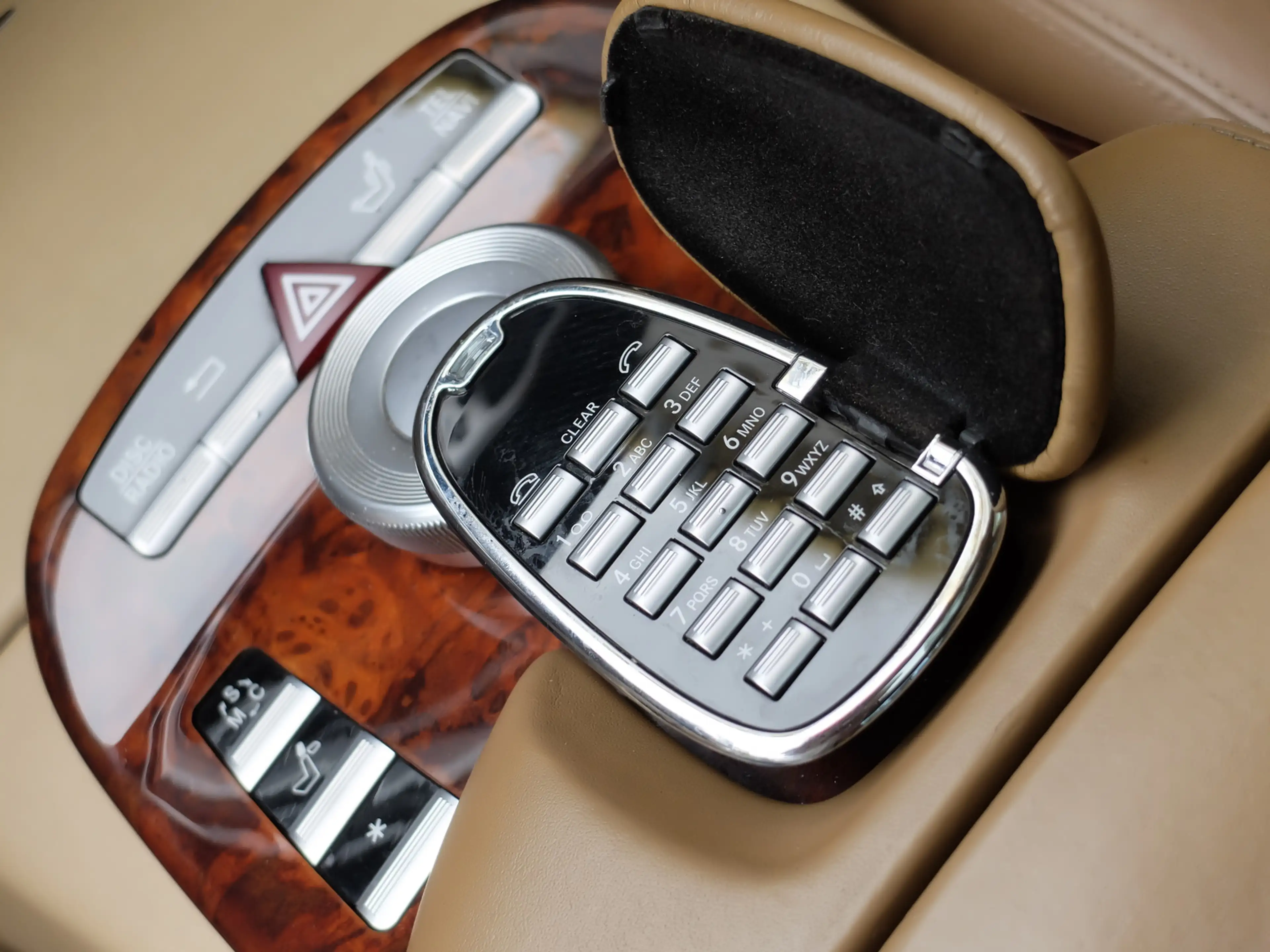 Mercedes-Benz S 350 orig. AMG Paket Mega Austattung — photo 12