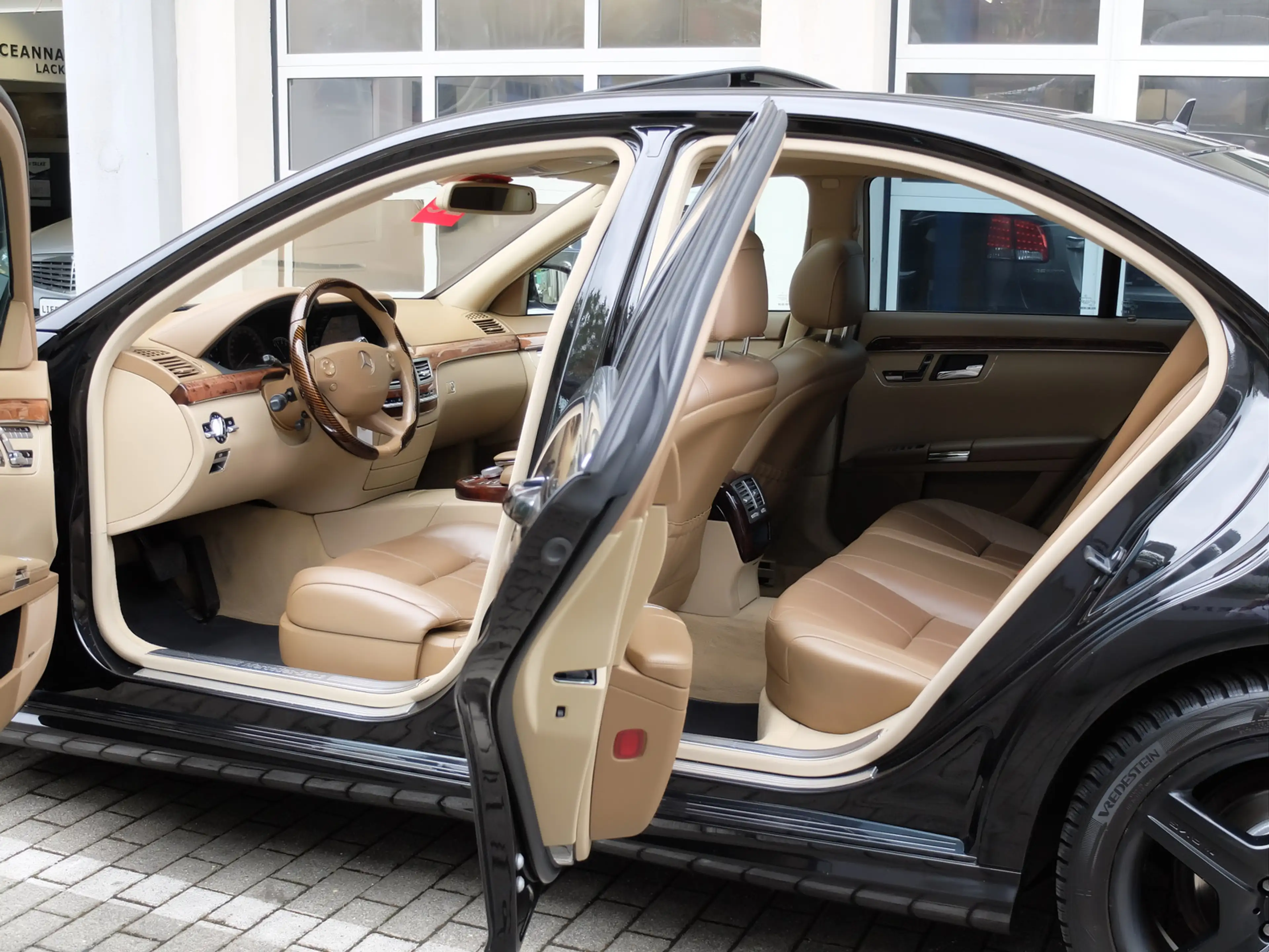 Mercedes-Benz S 350 orig. AMG Paket Mega Austattung — photo 14