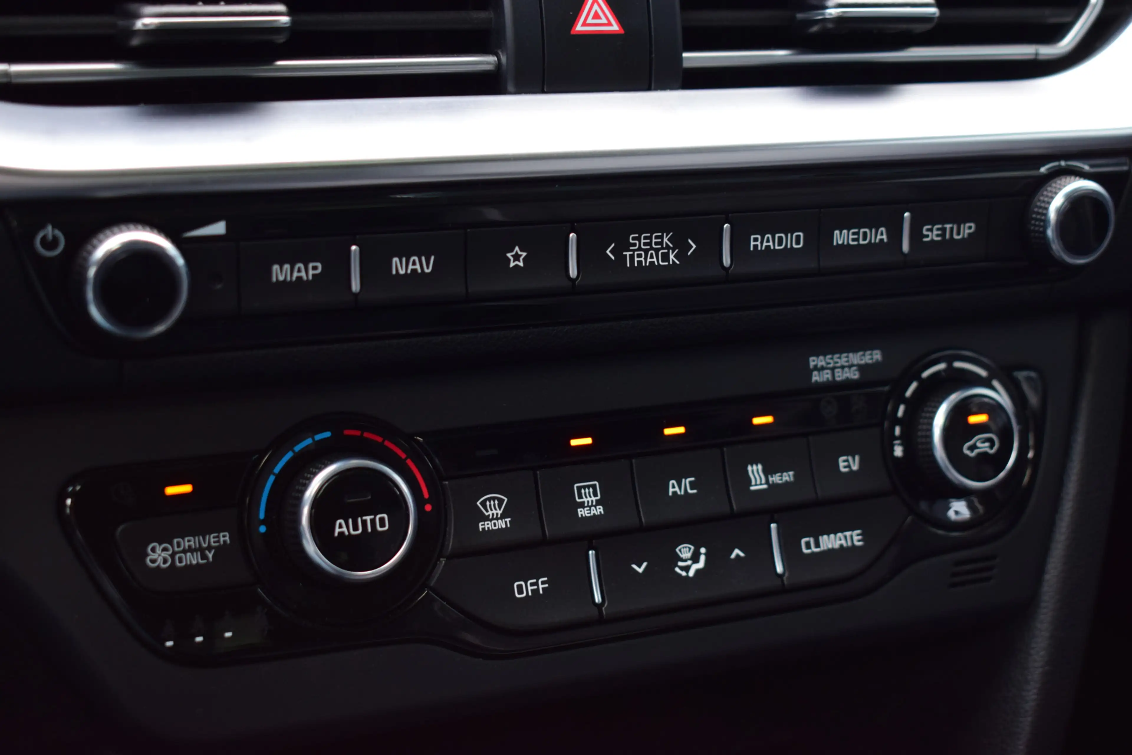 Kia e-Niro DynamicPlusLine 64 kWh | Stoel-/ Stuurverwarming | — photo 20
