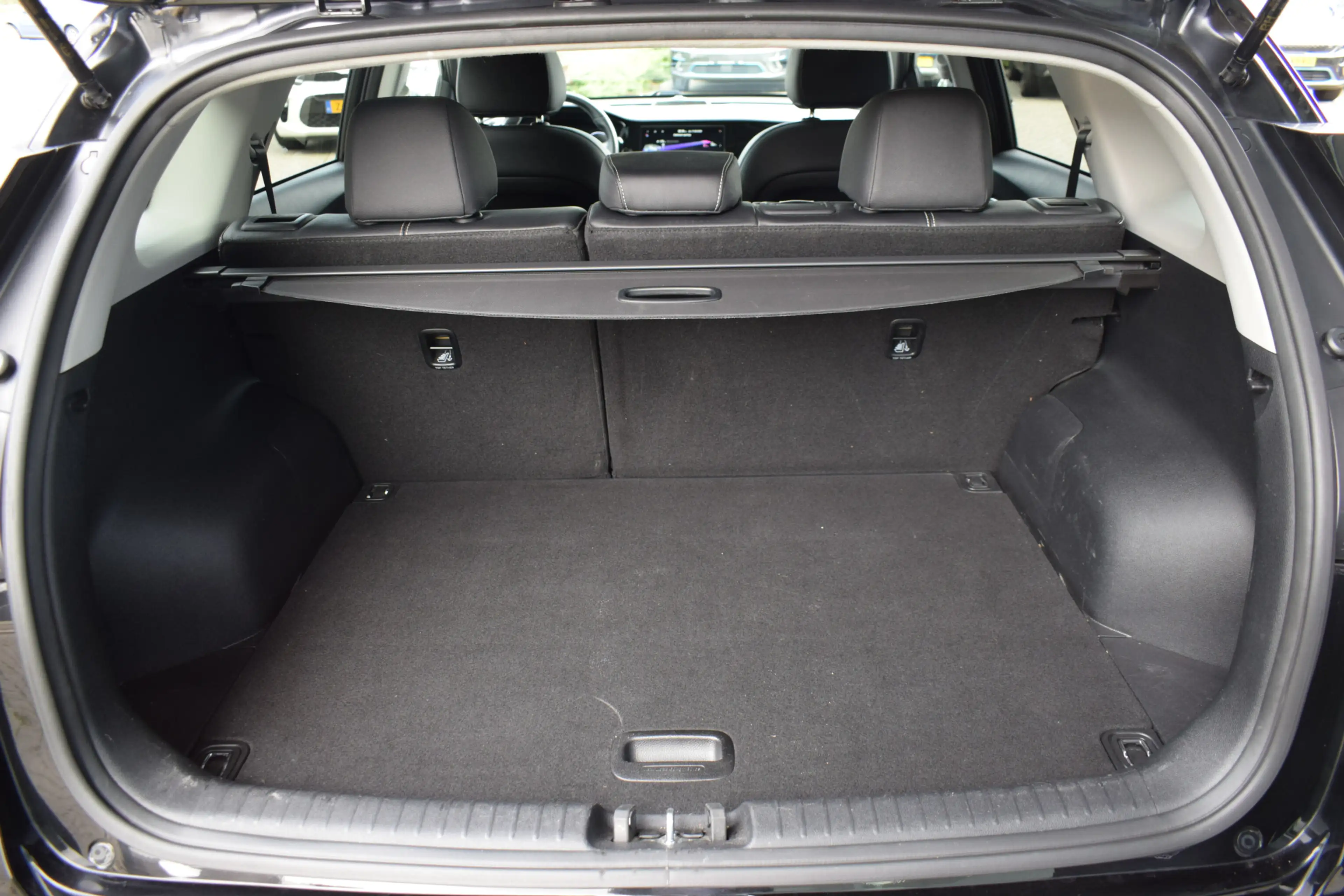 Kia e-Niro DynamicPlusLine 64 kWh | Stoel-/ Stuurverwarming | — photo 10