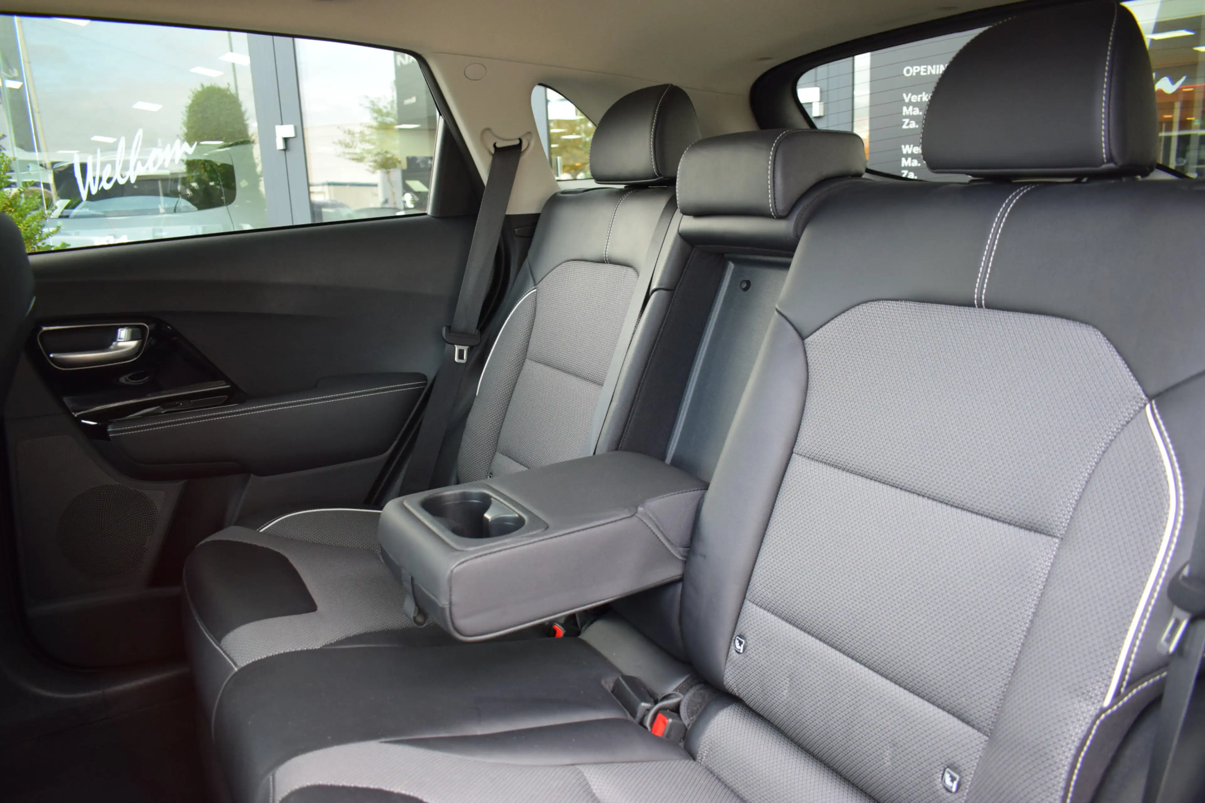 Kia e-Niro DynamicPlusLine 64 kWh | Stoel-/ Stuurverwarming | — photo 9