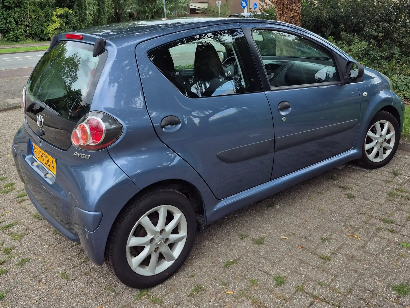 Toyota Aygo Aygo 1.0-12V Access Niebieski - 1