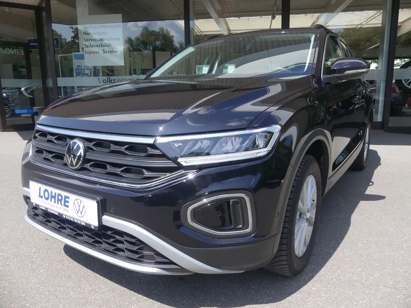 Volkswagen T-Roc 1.5 TSI Life Zwart - 1