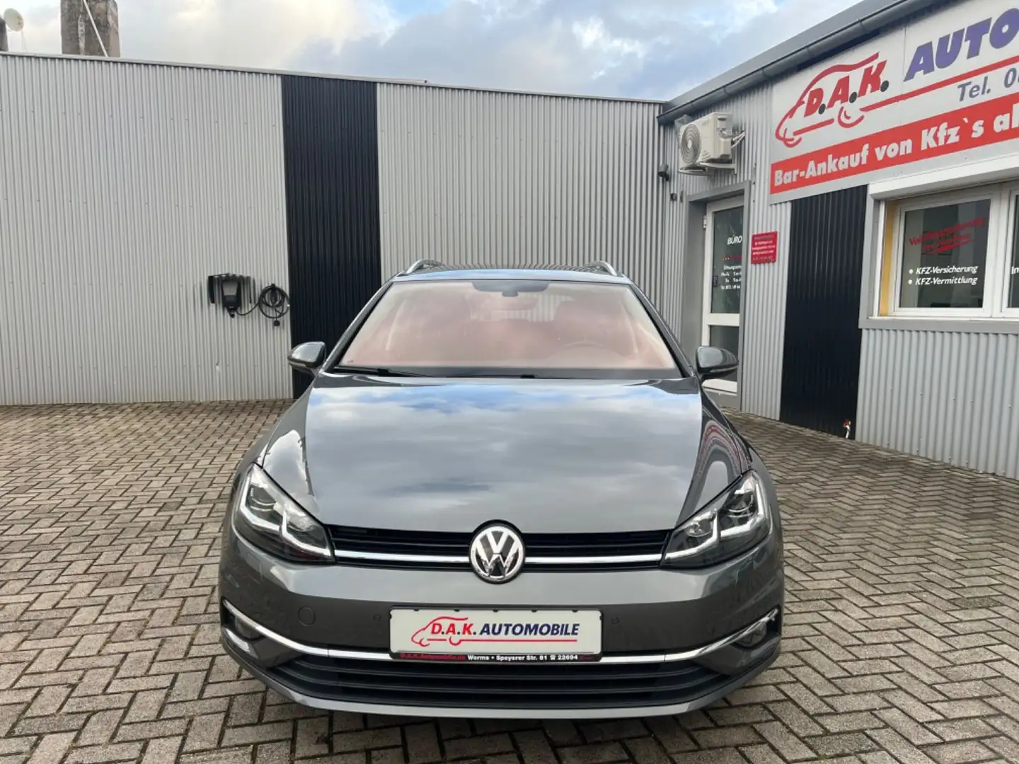 Volkswagen Golf VII Variant Highline BMT/Start-Stopp *Pano* Grau - 2